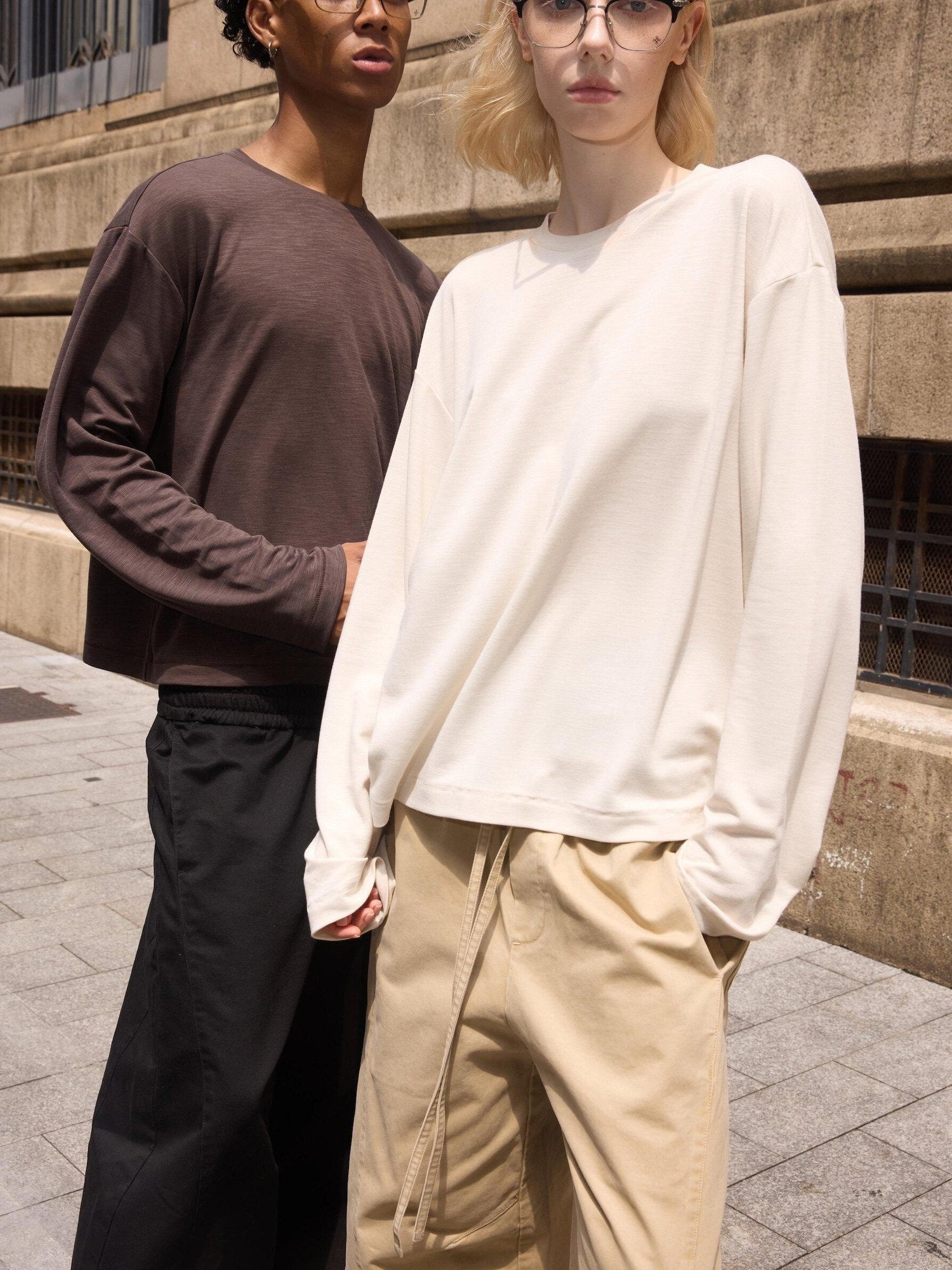 VLABMADE Breathable Embroidered Slub Cotton Loose Unisex Citywalk Long Sleeve T-Shirts