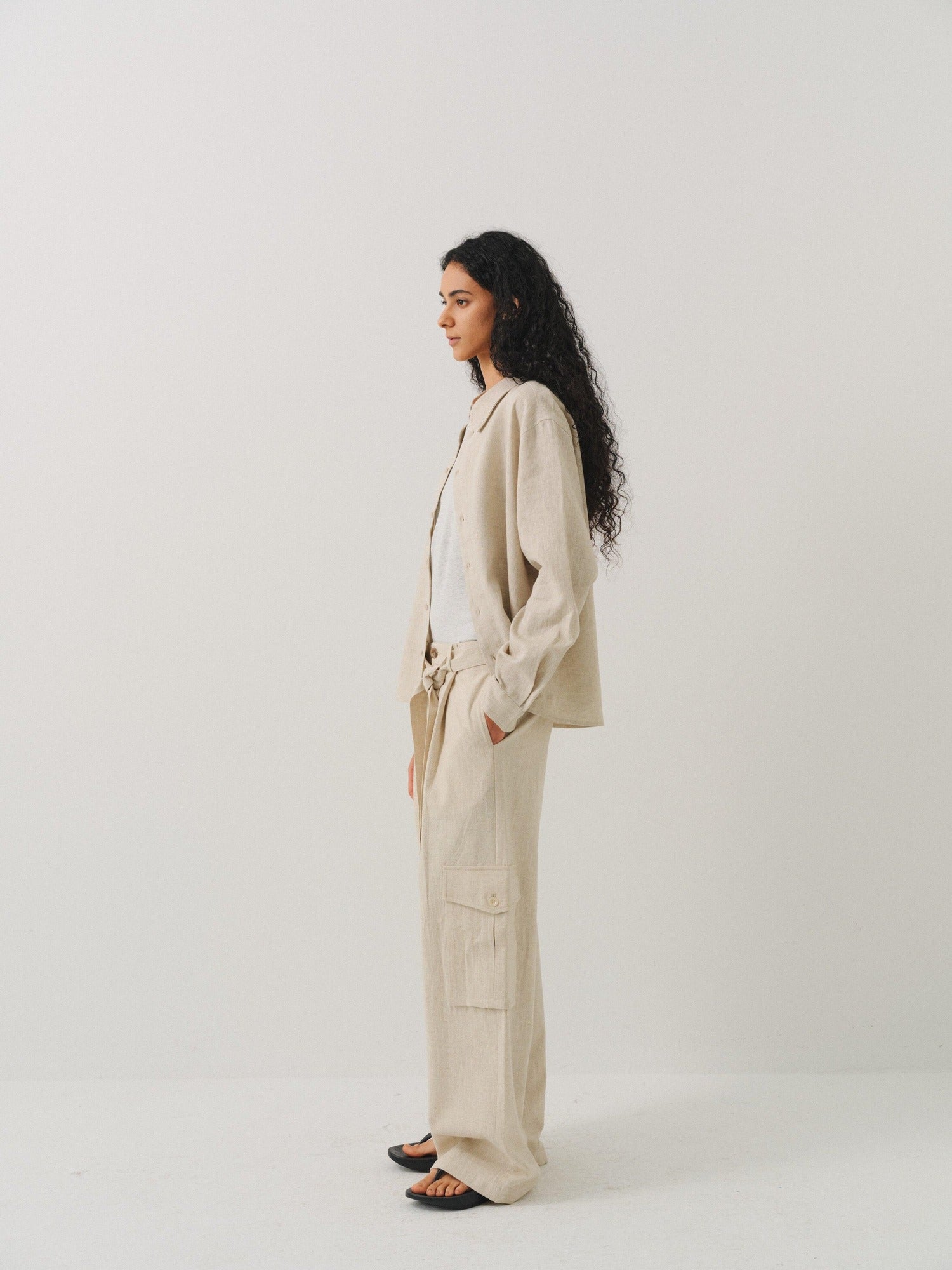 VLABMADE Breathable Linen Blend Loose Midrise Unisex Cargo Pockets Wide Cargo Pants