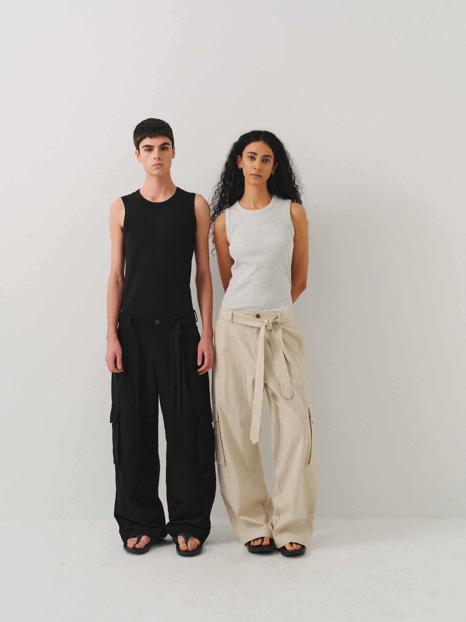 VLABMADE Breathable Linen Blend Loose Midrise Unisex Cargo Pockets Wide Cargo Pants