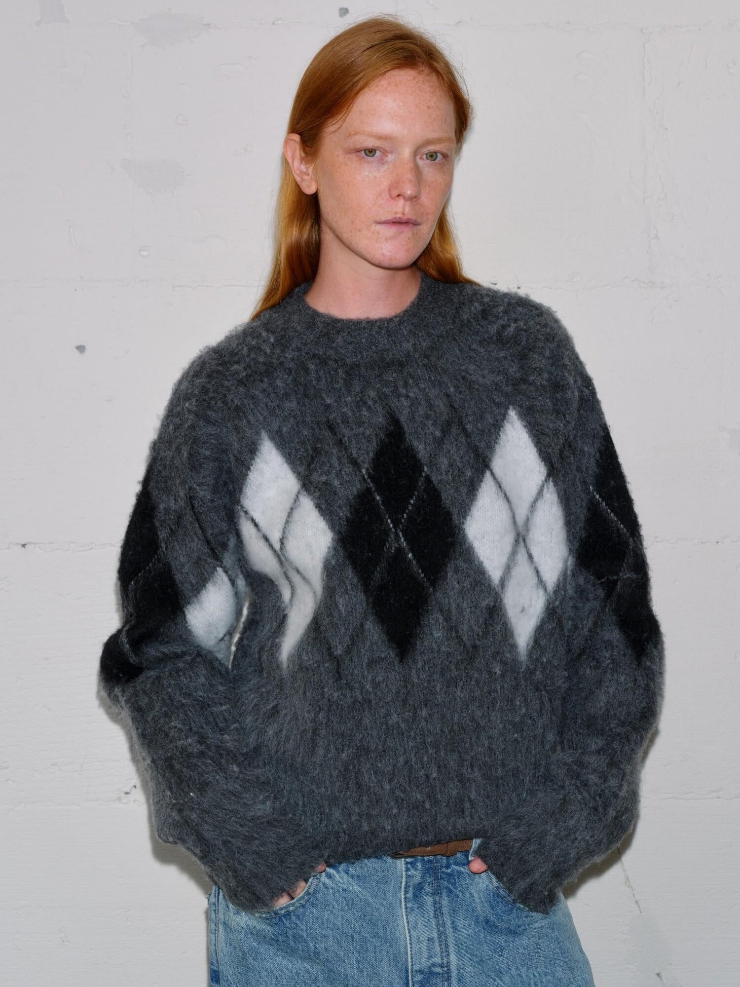 VLABMADE Brushed Wool Blend Cropped Relaxed Diamond Knit Unisex Crewneck Sweaters