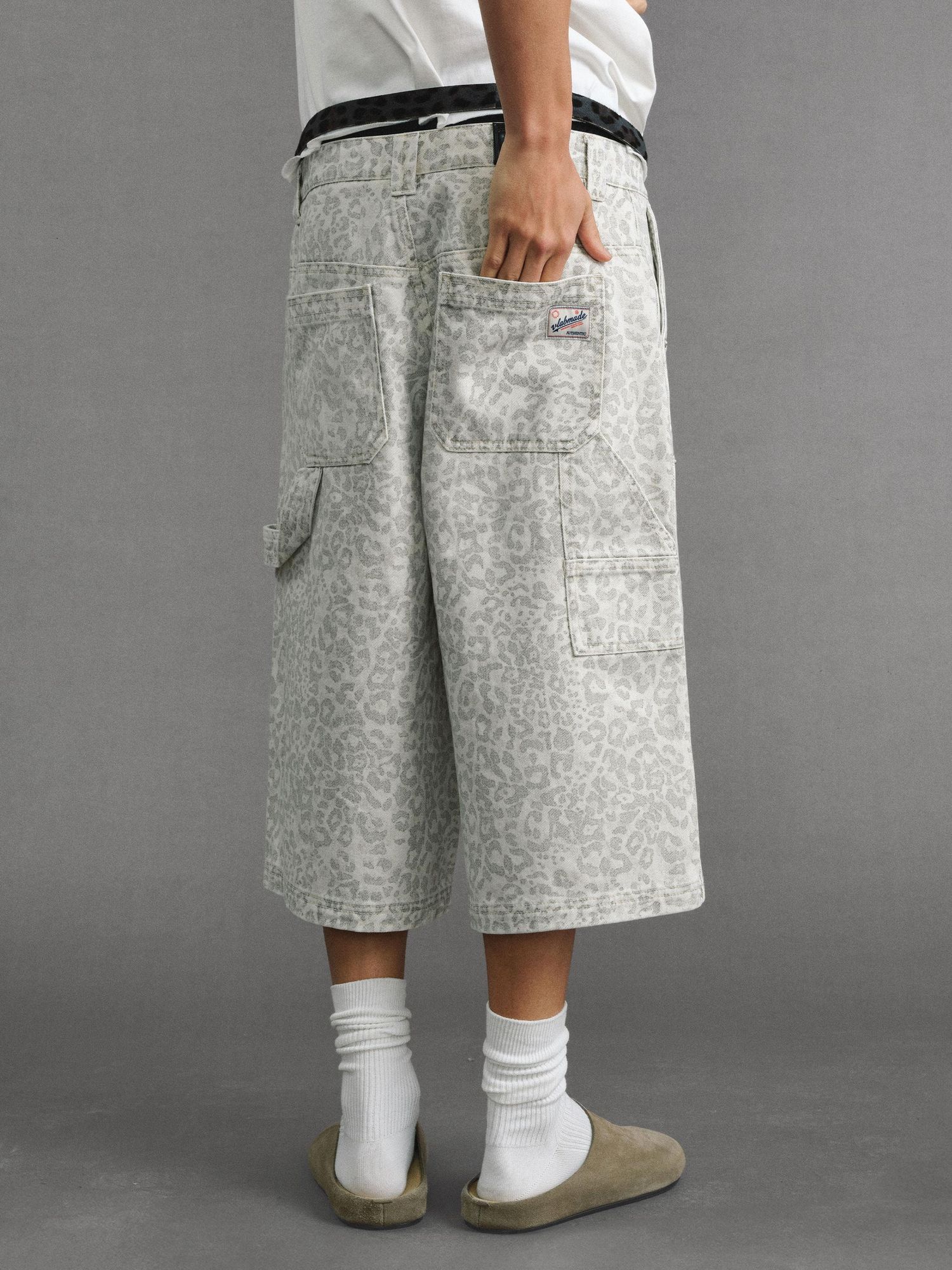 VLABMADE Distressed Leopard Print Wide Leg Loose Fit Mid Rise Cotton Unisex Cargo Shorts