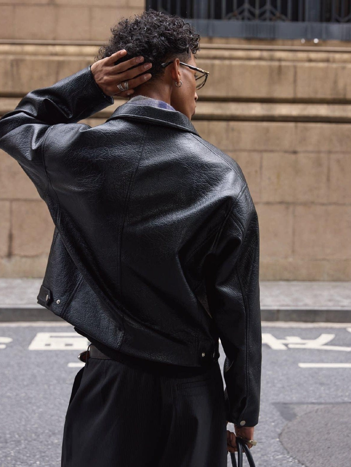 VLABMADE Durable Silky Pu Cropped Oversized Zipper Unisex Black Leather Jackets