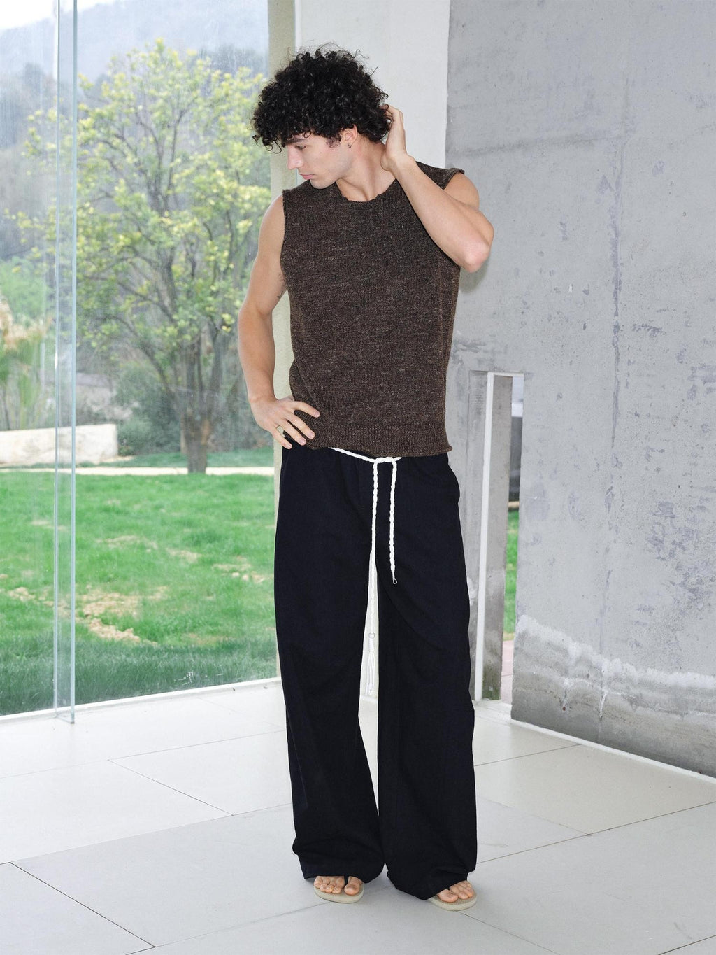 VLABMADE Lightweight Relaxed 3D Details Unisex Linen Cotton Barrel-Leg Casual Trousers