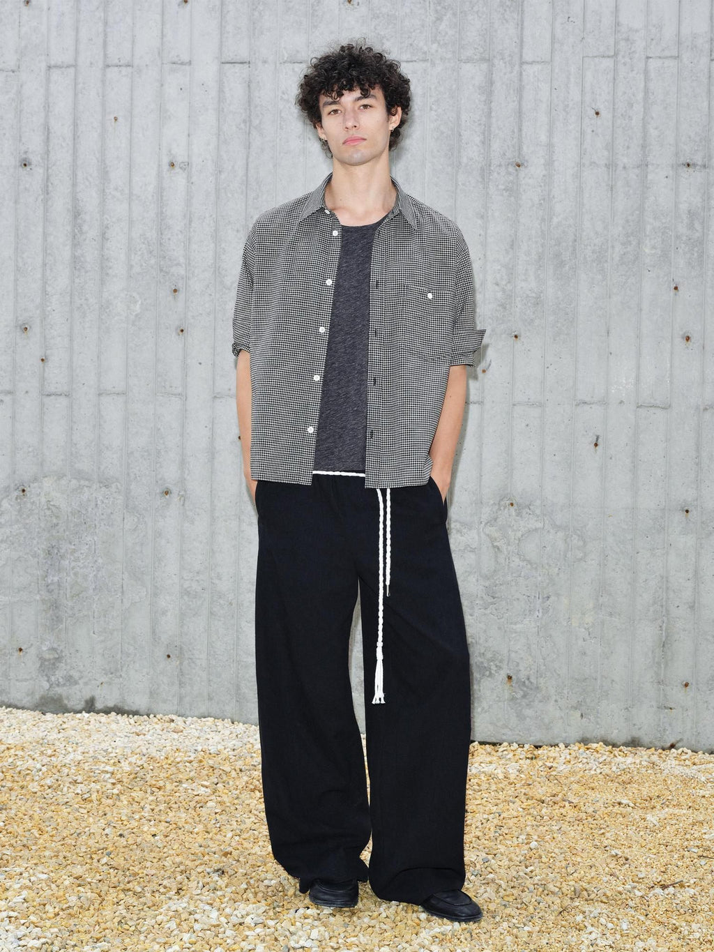 VLABMADE Lightweight Relaxed 3D Details Unisex Linen Cotton Barrel-Leg Casual Trousers