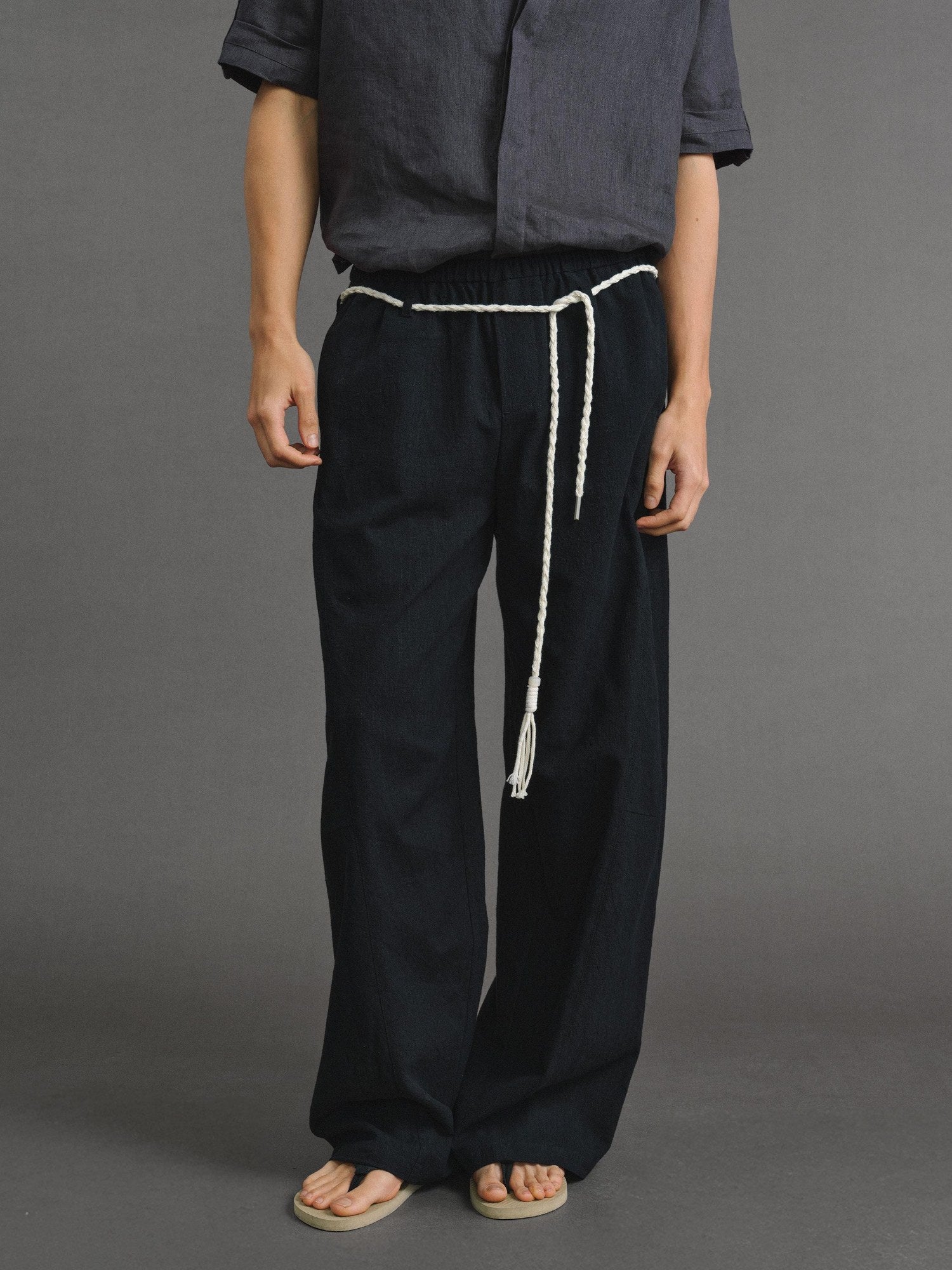 VLABMADE Lightweight Relaxed 3D Details Unisex Linen Cotton Barrel-Leg Casual Trousers