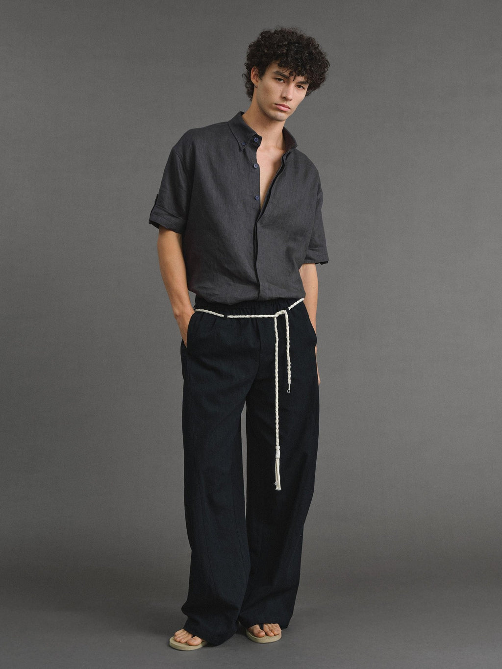 VLABMADE Lightweight Relaxed 3D Details Unisex Linen Cotton Barrel-Leg Casual Trousers