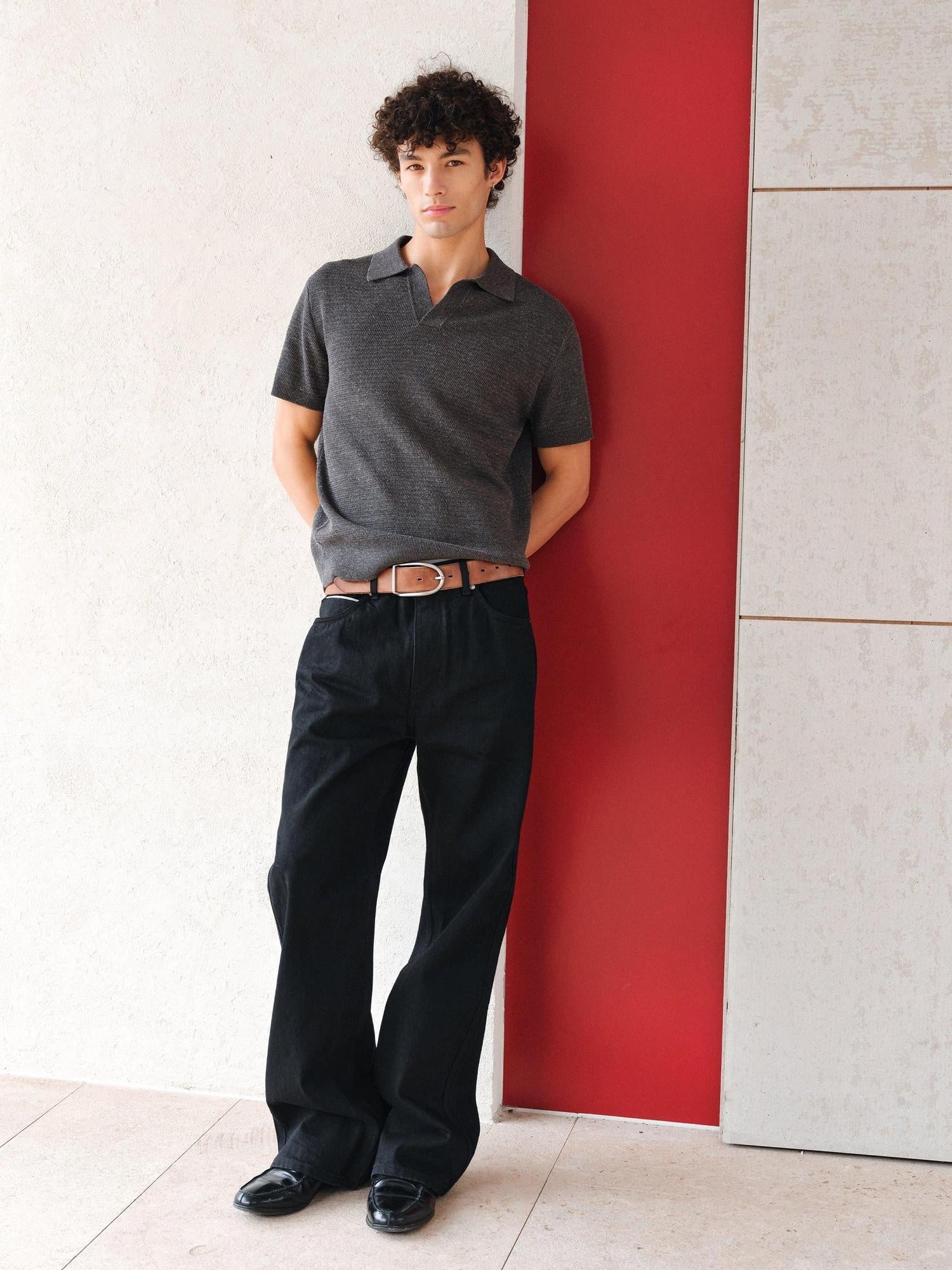 VLABMADE Shape Retention Washed Mid Rise Pocket Detail Men Black Denim Straight-Leg Jeans