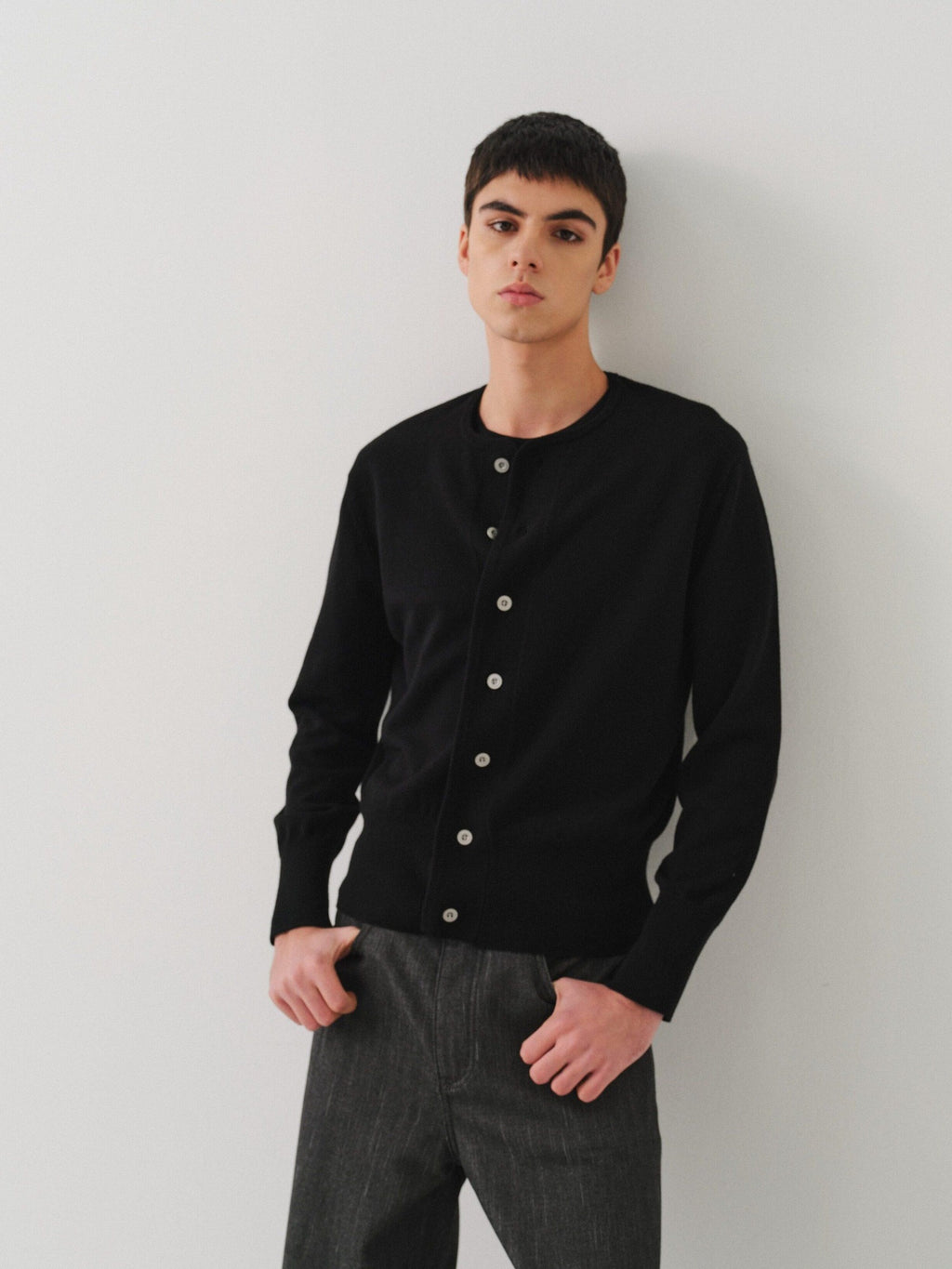 VLABMADE Soft Handstitched Slim Cropped Round Neck Unisex Wool Blend Button Cardigans