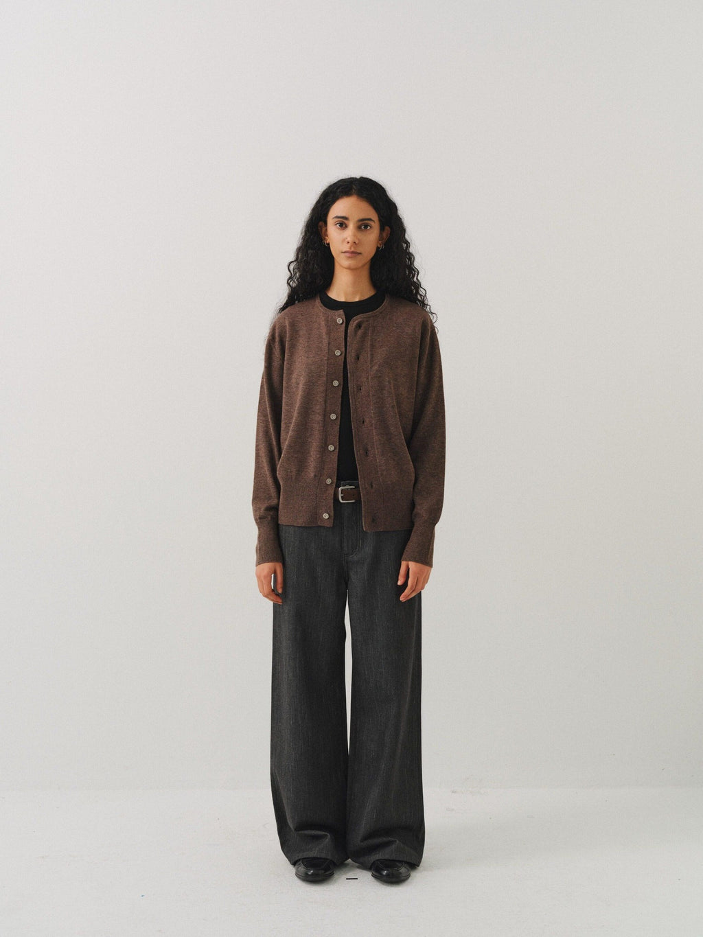 VLABMADE Soft Handstitched Slim Cropped Round Neck Unisex Wool Blend Button Cardigans