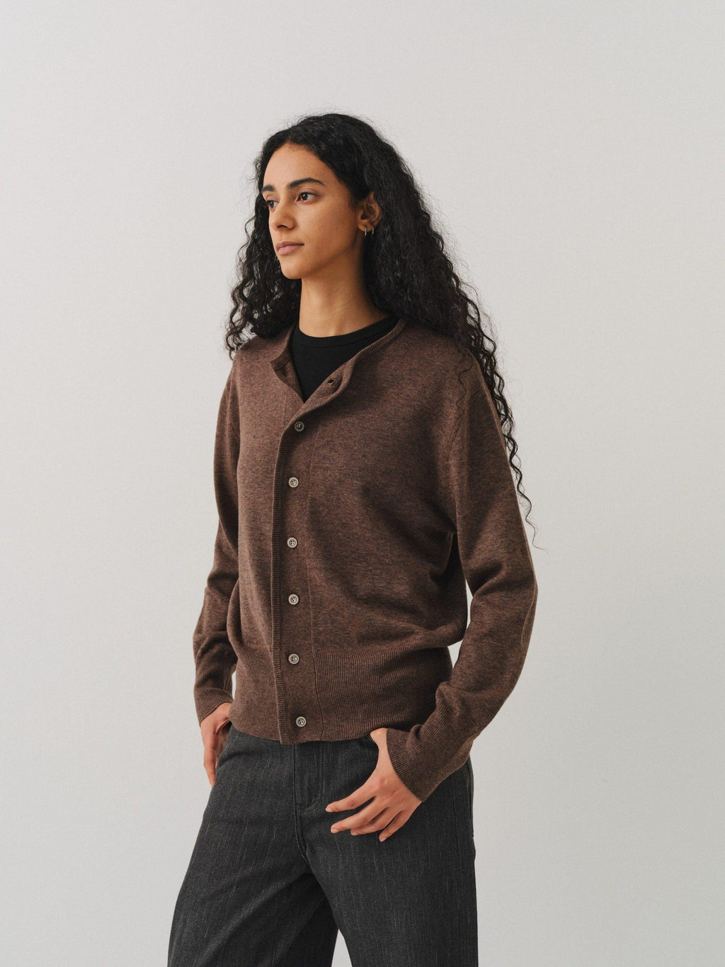 VLABMADE Soft Handstitched Slim Cropped Round Neck Unisex Wool Blend Button Cardigans