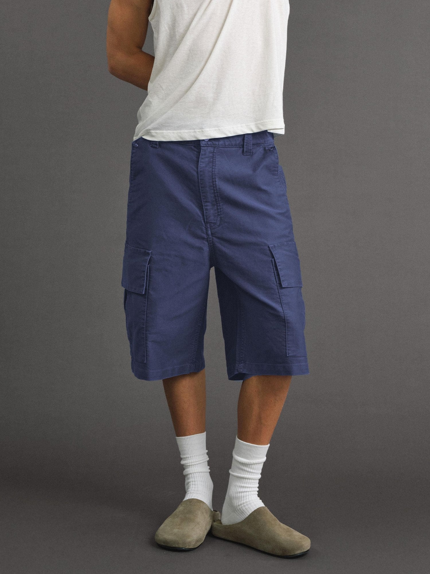 VLABMADE Washed Cotton Loose Fit Solid Pockets Mid Rise Unisex Black Blue Cargo Shorts