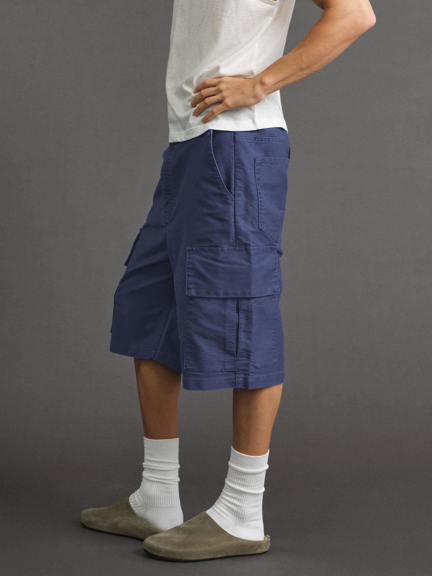VLABMADE Washed Cotton Loose Fit Solid Pockets Mid Rise Unisex Black Blue Cargo Shorts