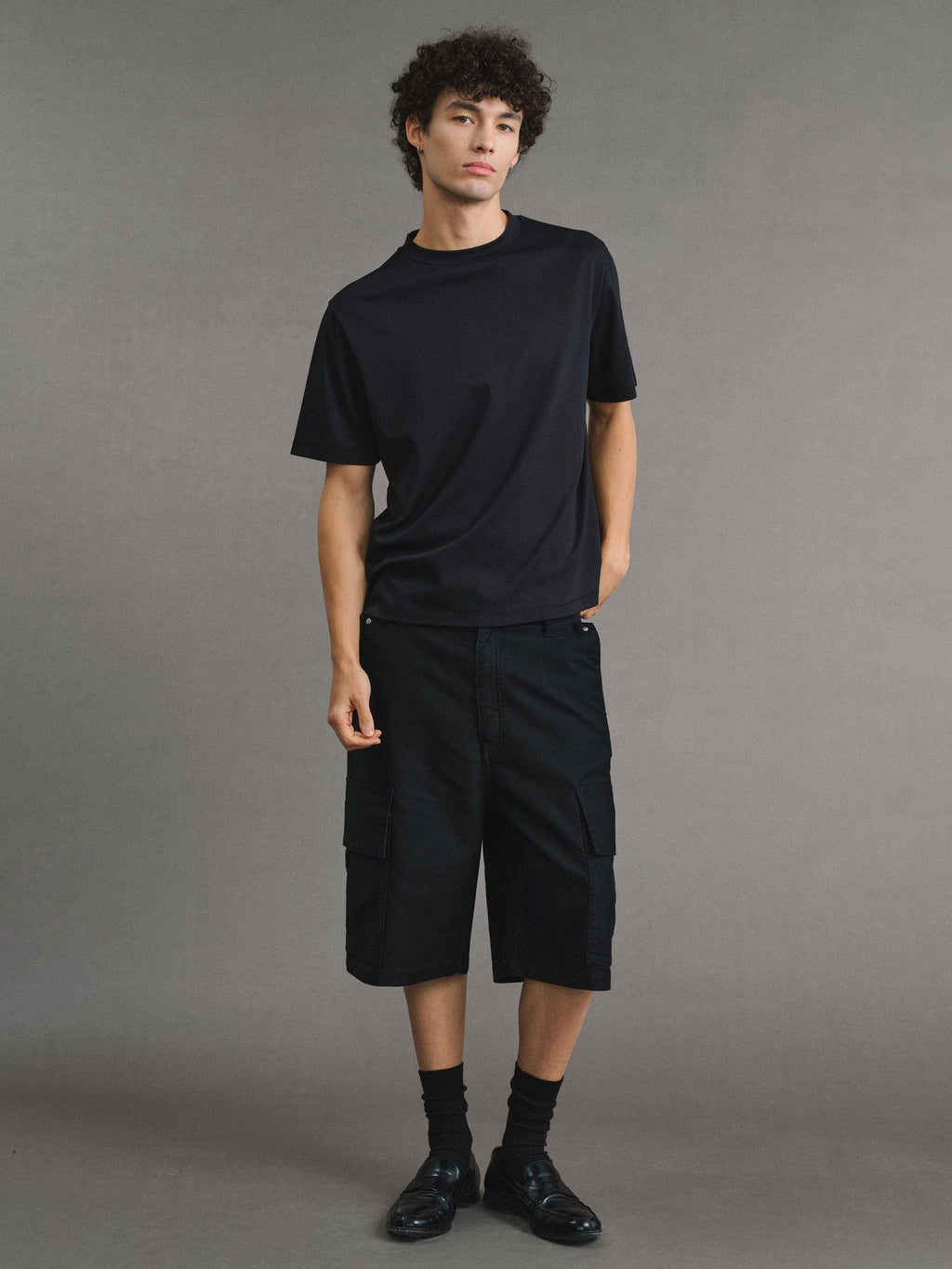 VLABMADE Washed Cotton Loose Fit Solid Pockets Mid Rise Unisex Black Blue Cargo Shorts