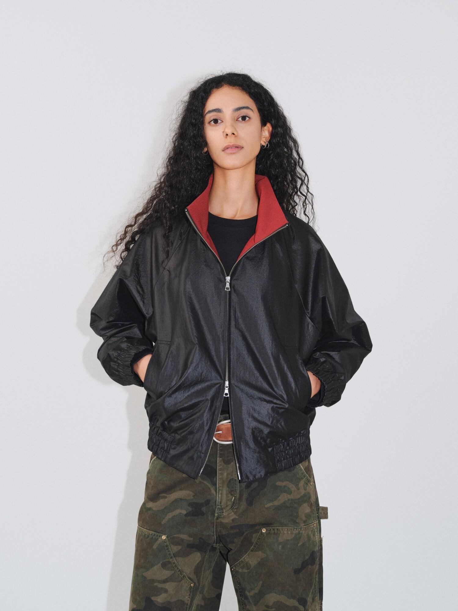 VLABMADE Windproof Silky Colorblock Loose Fit Unisex Zip Short Elastic Hem Track Jackets