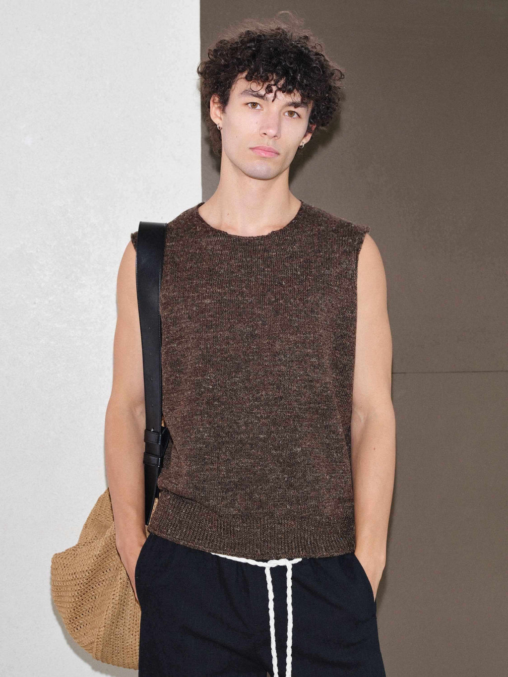 VLABMADE_Wool_Blend_Moisture_Wicking_Ribbed_H_Fit_Round_Neck_Men_Citywalk_Basic_Tank_Tops_MISSTT