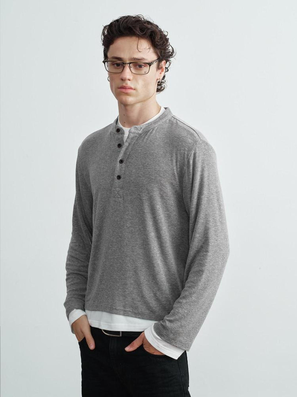 VLABMADE Wrinkle Resistant Colorblock Loose Fit Mens Henley Knitted Long Sleeve T-Shirts