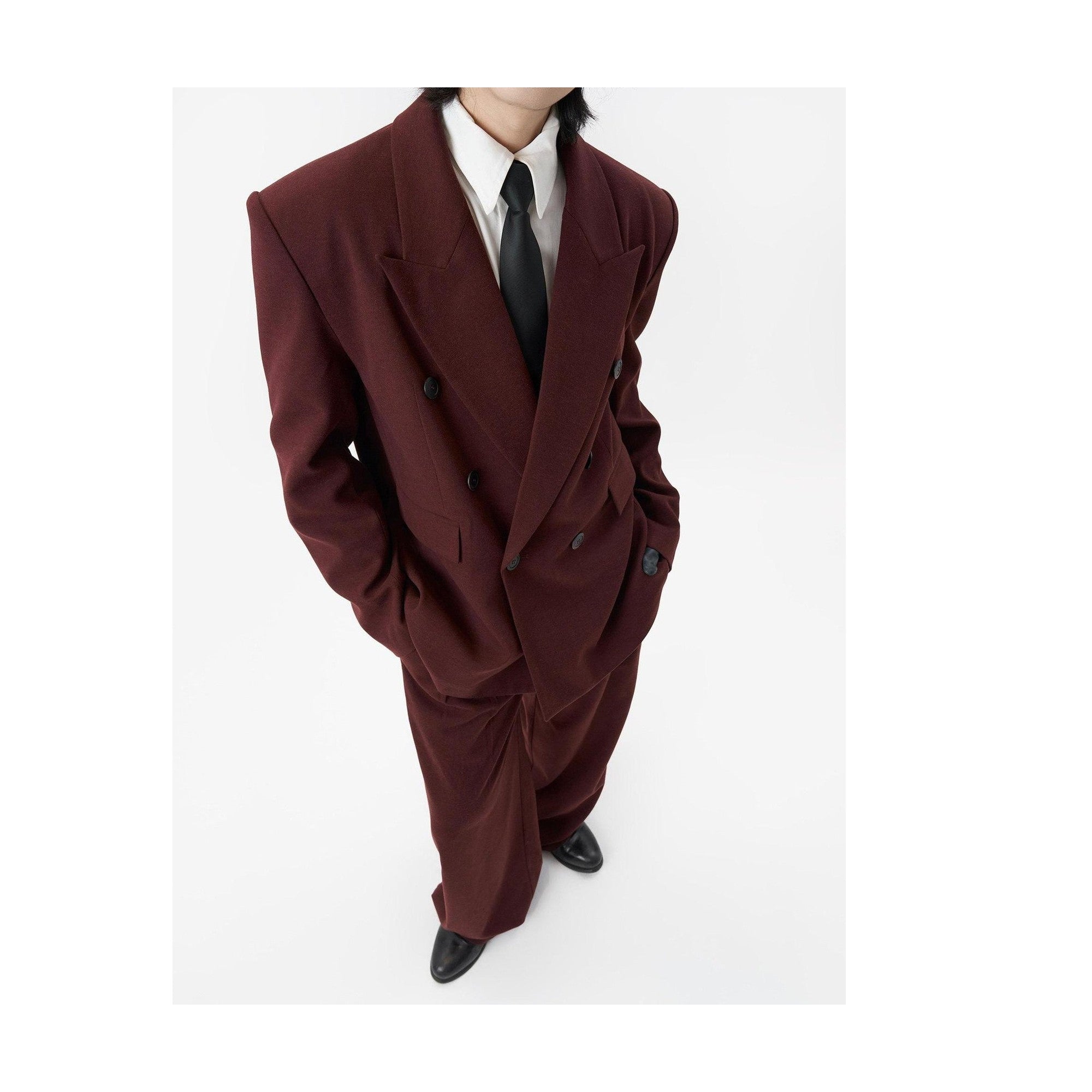 Burgundy Black Buttoned Peak Lapel Business Casual Rear Vent Oversized Suits main image