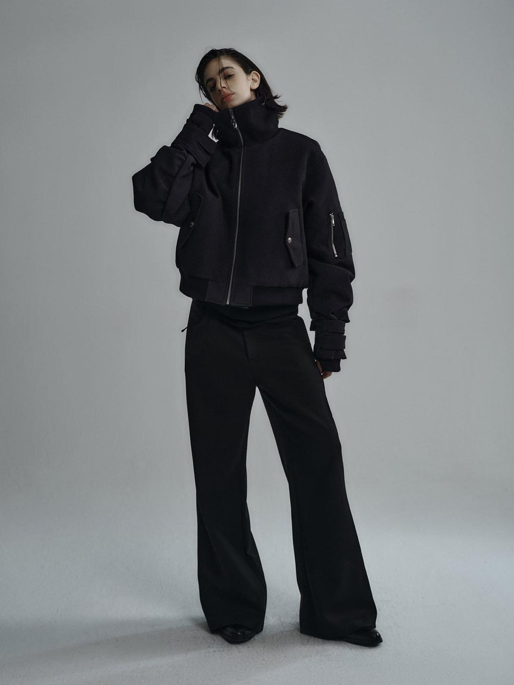 Hypeyourself Thick Fleece Lined Cropped Boxy Stand Collar Unisex Black Zipper Puffer Jackets