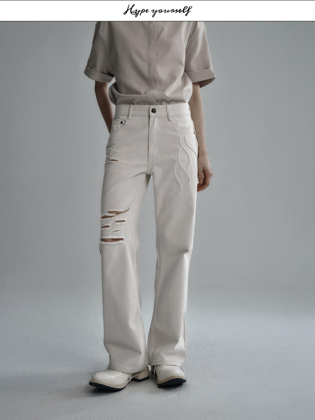 Hypeyourself 100 Percent Cotton Mid Rise Pleated Euro Casual Youth White Flared Jeans