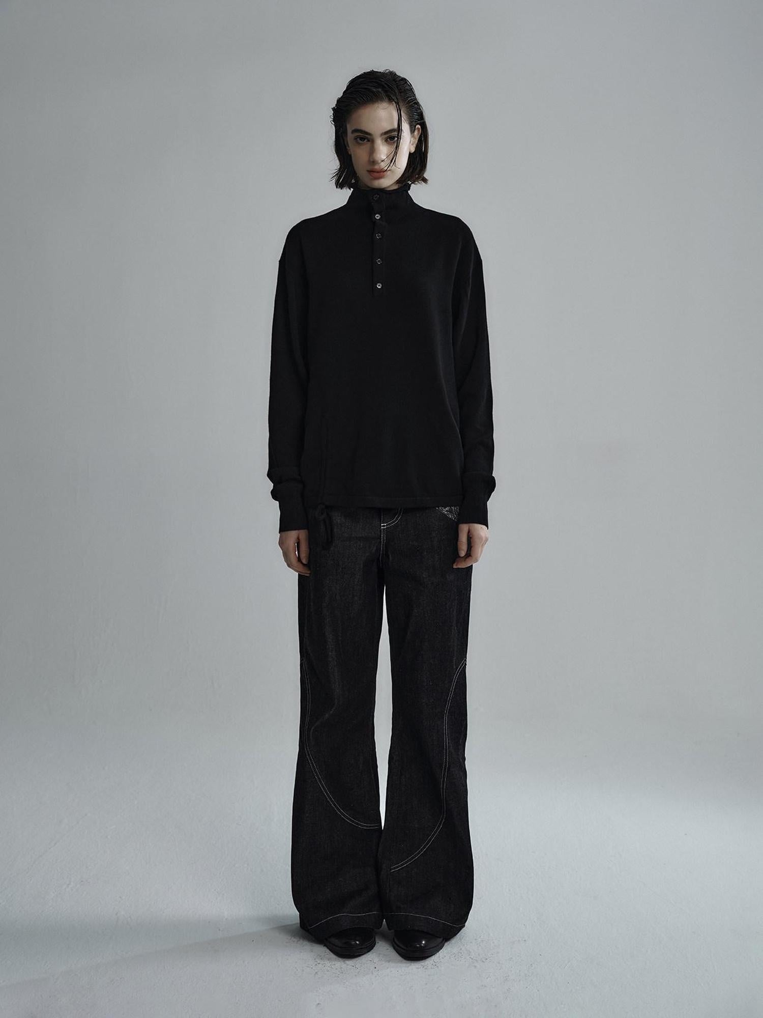 Hypeyourself Soft Wool Embroidered Oversized Casual Unisex Campus Halfneck Knit Sweaters