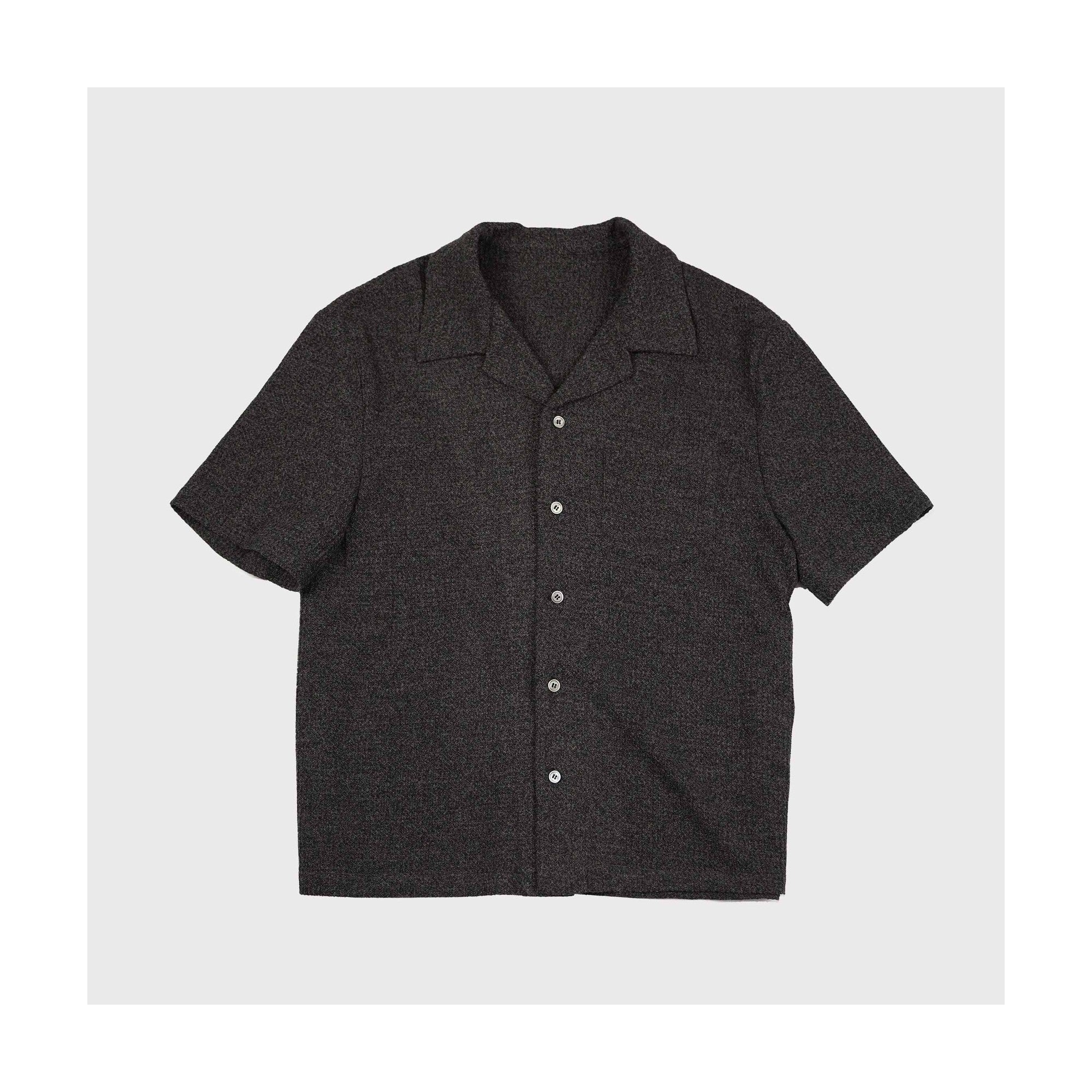 Durable Loose Cuban Collar Button Short Sleeve Unisex Casual Polyester Shirts main image