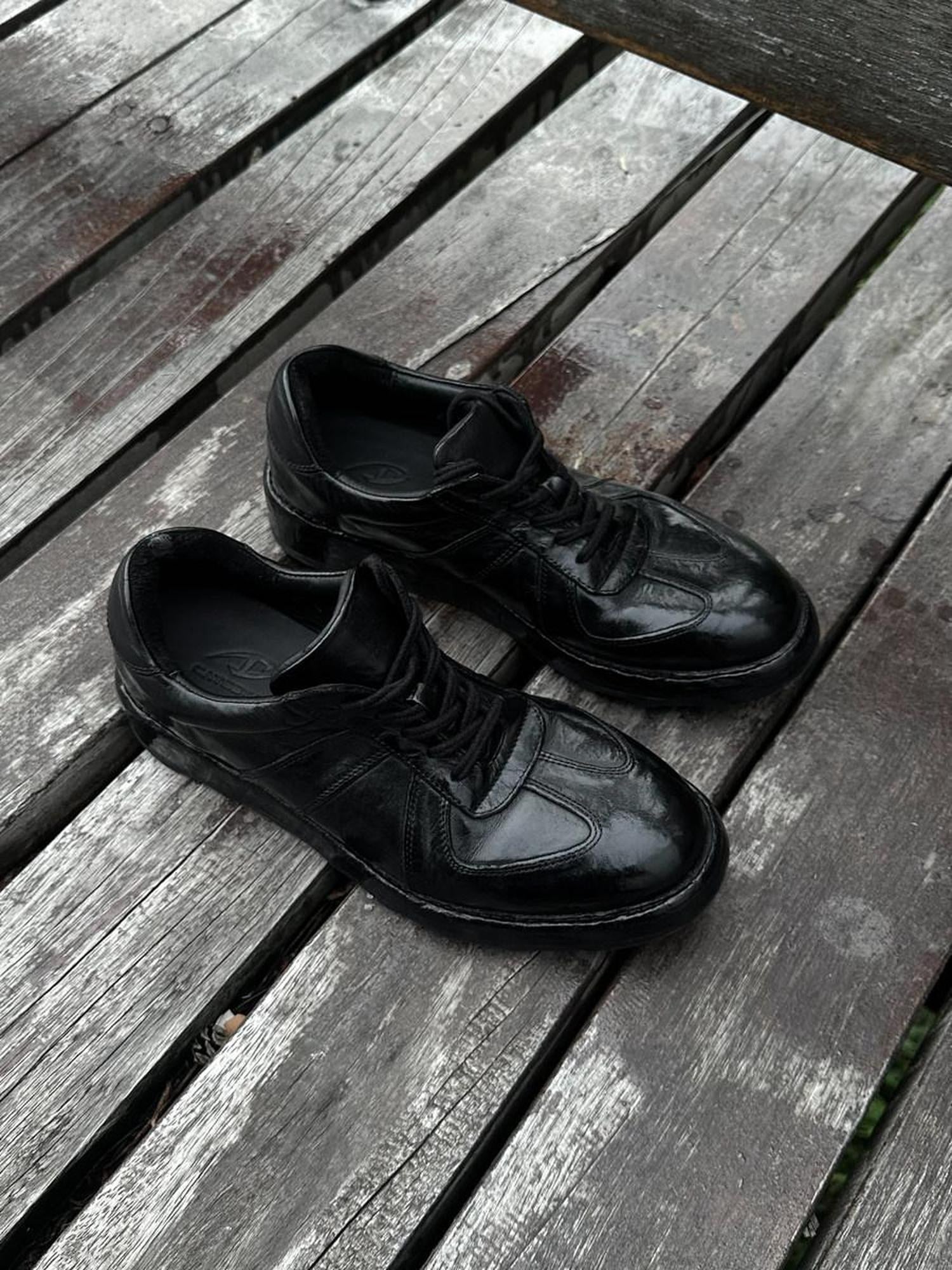 CATSSTAC Durable Horse Leather Casual Low Profile Lace Up Black German Trainer Sneakers