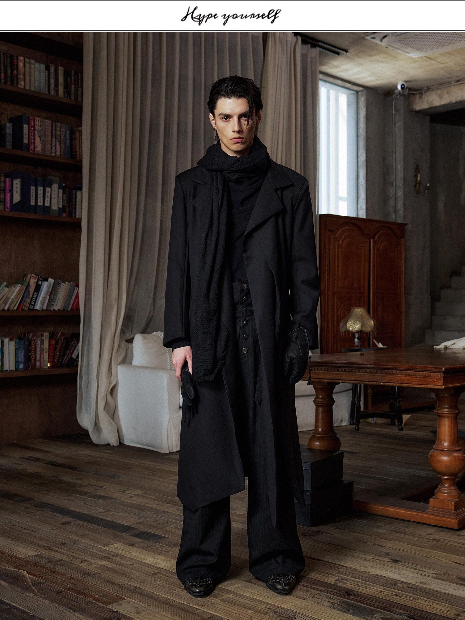 Hypeyourself Windproof Embroidered Loose Longline Lapel Unisex Black Trench Coats